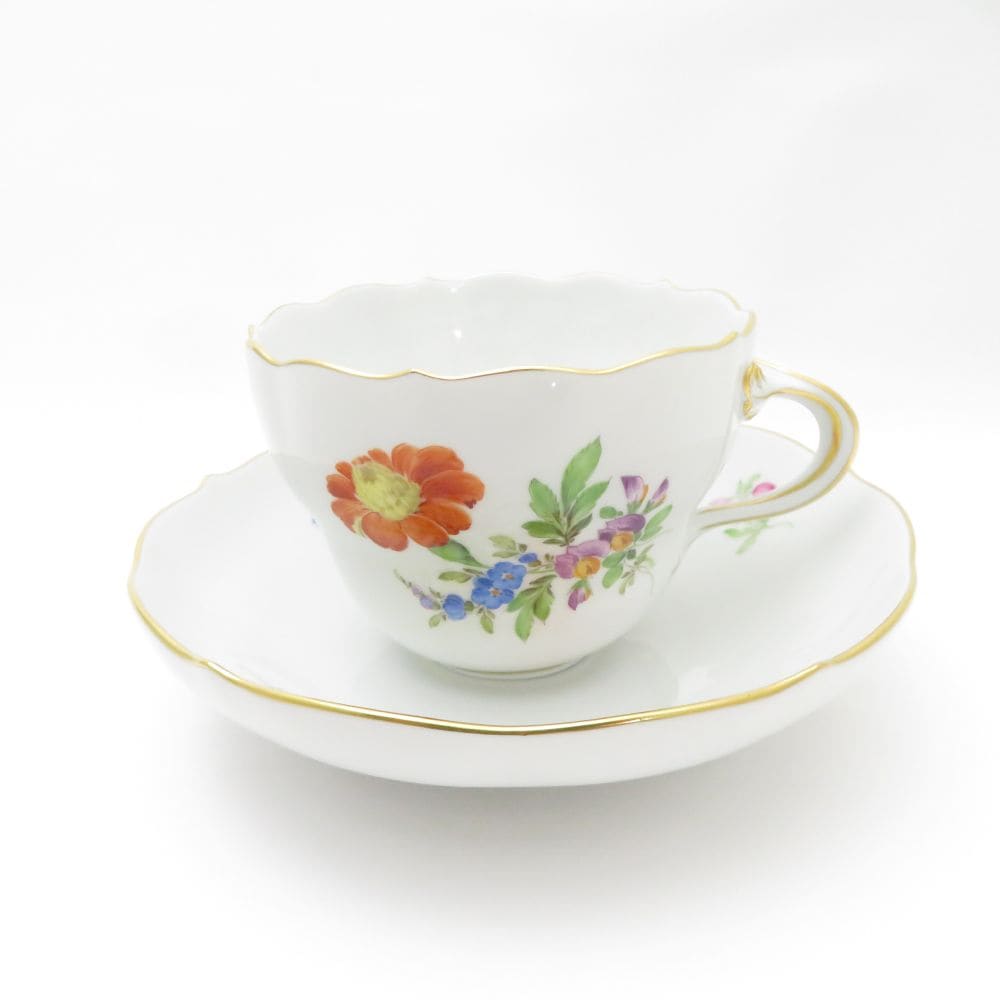 MEISSEN マイセン ベーシックフラワー 三つ花 060110 ティーカップ＆ソーサー 花 金彩 SY12864C1 【中古】