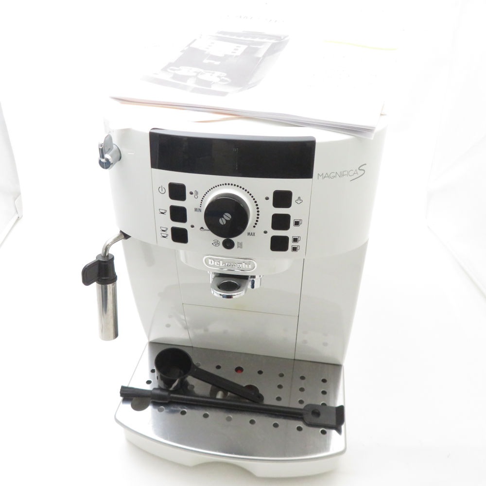 DeLonghi デロンギ ECAM2212W マグニフィカS コンパクト全自動コーヒーマシン SM4232Z 【中古】