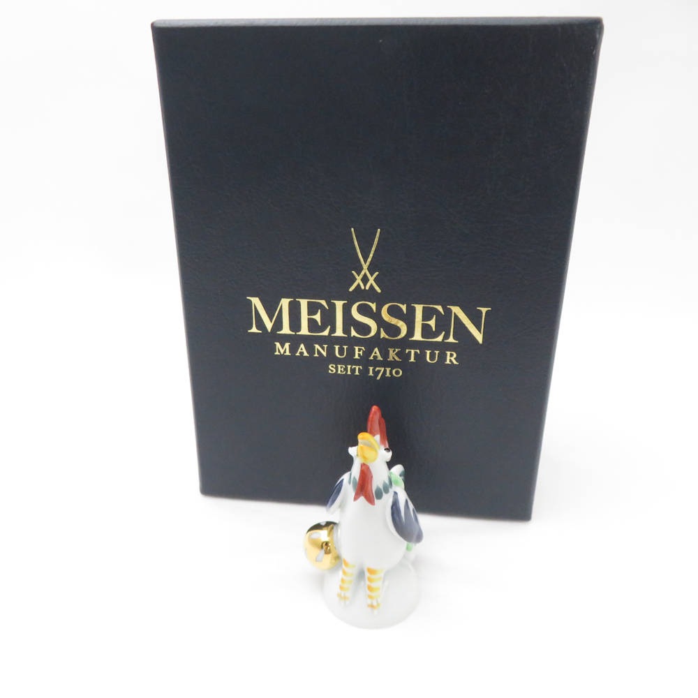 美品 MEISSEN マイセン 干支シリーズ 手びねり 酉 83546 フィギュリン 1点 置物 ペーター・シュトラング 玉つき SC8495K1 【中古】