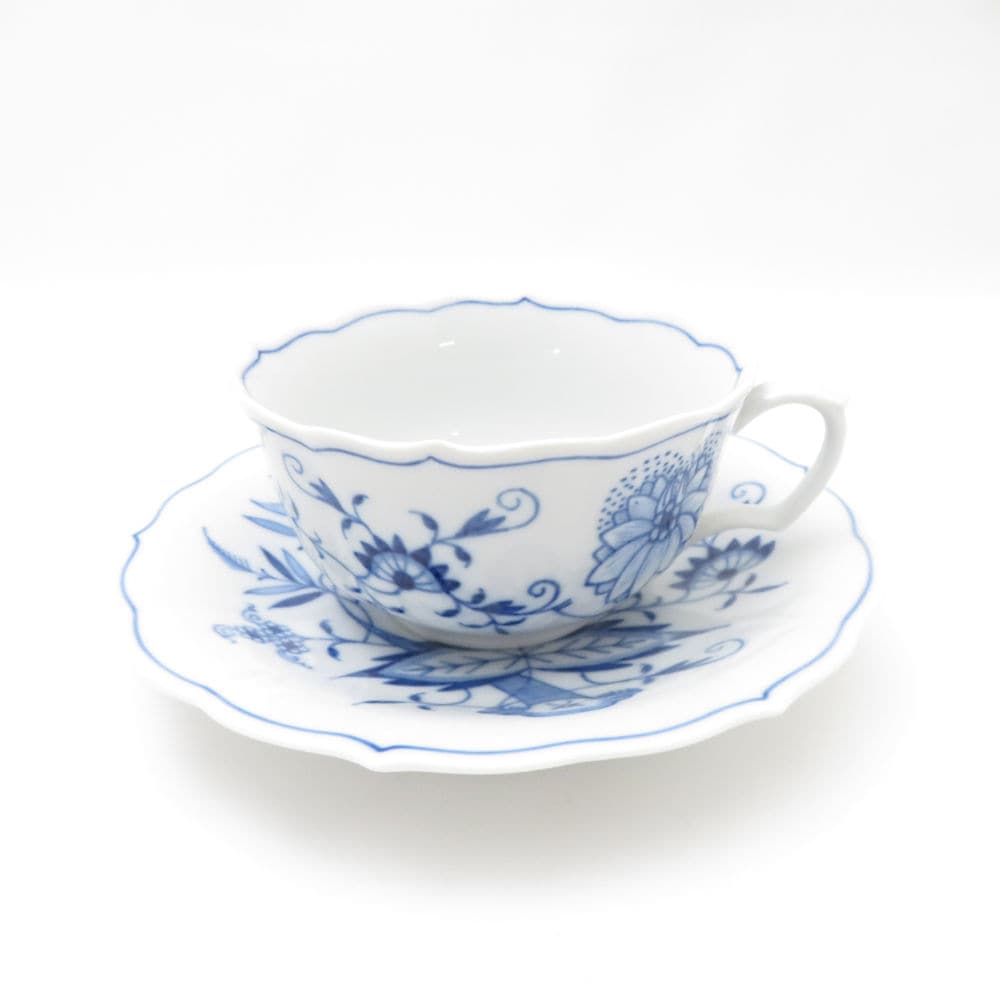 美品 MEISSEN マイセン ブルーオニオン ティーカップ＆ソーサー SM4383T2 【中古】
