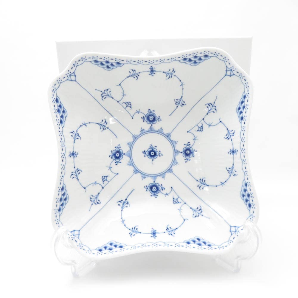 美品 ROYAL COPENHAGEN ロイヤルコペンハーゲン ブルーフルーテッドハーフレース 578 サラダボウル 1枚 21cm スクエア 皿 プレート テーブルウェア SU12965B4 【中古】