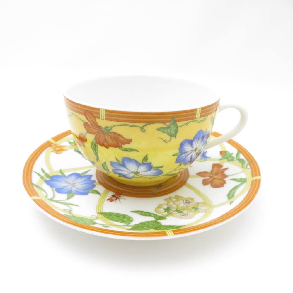 美品 HERMES エルメス シエスタ ティーカップ＆ソーサー 1客 紅茶 蝶 花柄 フラワー 高級テーブルウェア SU12948Q1 【中古】