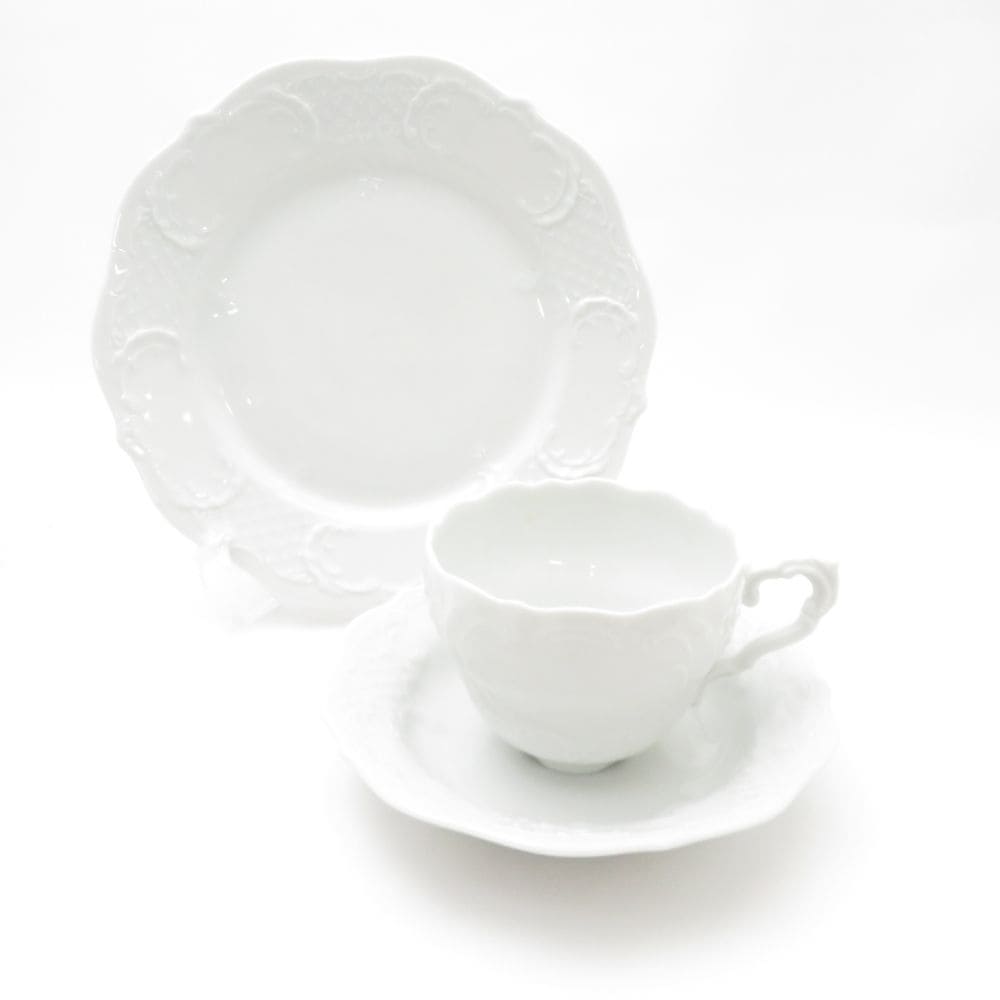 美品 Lindner リンドナー プレインホワイト カップ＆ソーサー 中皿 2点 19cmプレート ティーセット SY13282G2 【中古】