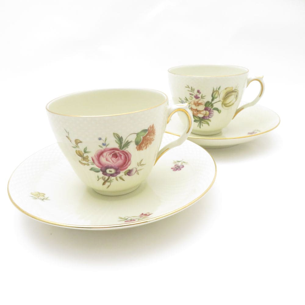 美品 ROYAL COPENHAGEN ロイヤルコペンハーゲン フリセンボー 910 1870 コーヒーカップ＆ソーサー 2客 ペア ヴィンテージ 希少 レア SY13112J2 【中古】