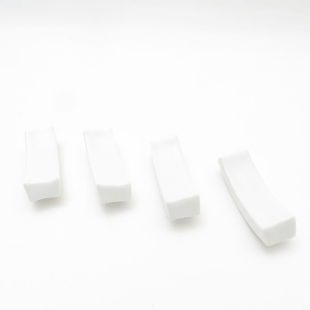 美品 Satoshi Takaku 高久敏士 箸置き 4点 磁器 セット SY13159S2 【中古】