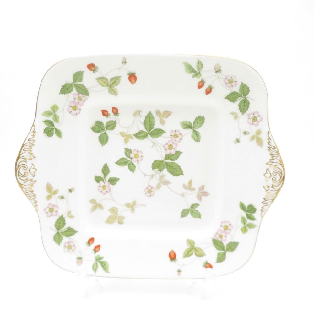美品 WEDGWOOD ウェッジウッド ワイルドストロベリー BBプレート 27cm 大皿 スクエア バター＆ブレッド SC8778U2 【中古】