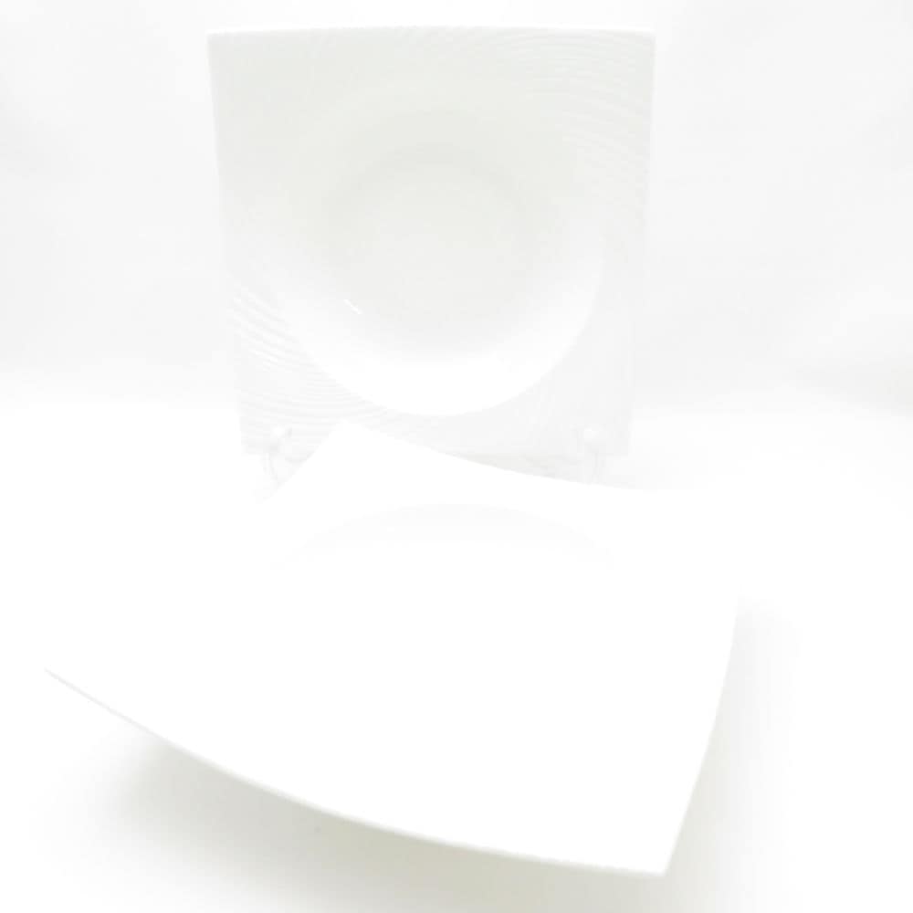 美品 WEDGWOOD ウェッジウッド エスリアル101 スクエアボウル 2枚 23cmプレート ペア SY13289R1 【中古】