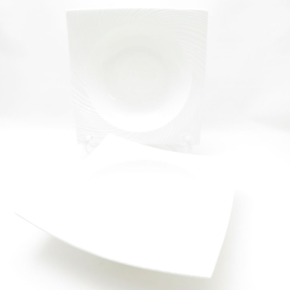 美品 WEDGWOOD ウェッジウッド エスリアル101 スクエアボウル 2枚 23cmプレート ペア SY13289R1 【中古】