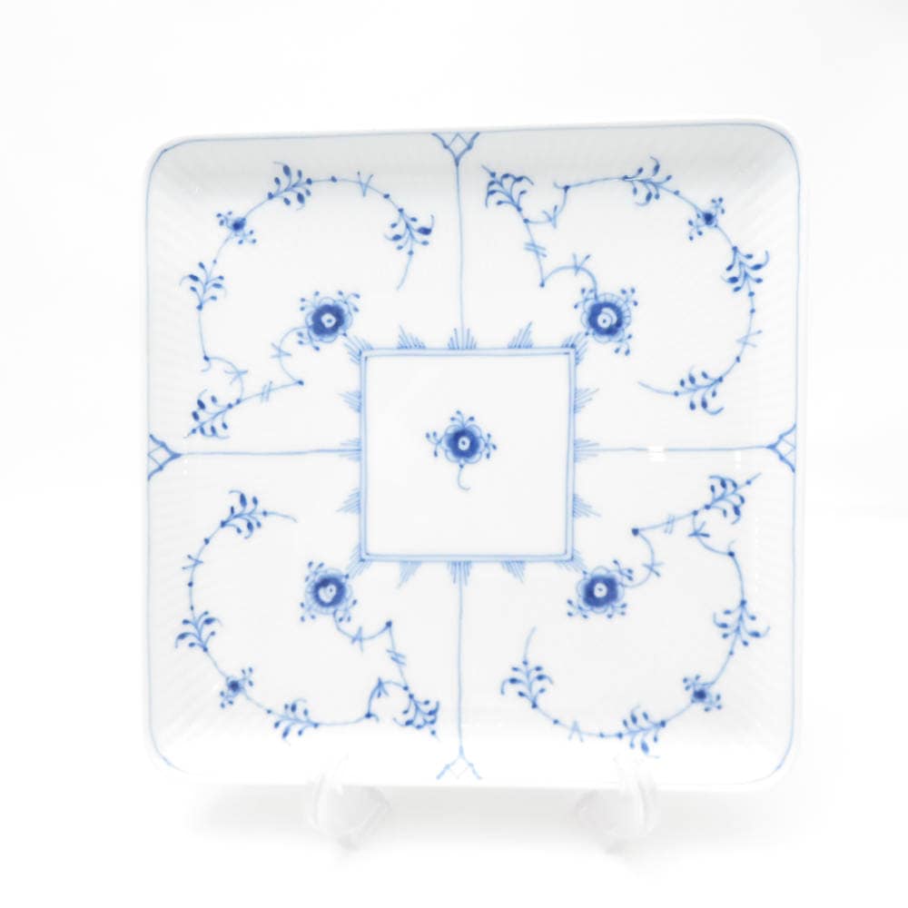 美品 ROYAL COPENHAGEN ロイヤルコペンハーゲン ブルーフルーテッドプレイン スクエアプレート 1枚 20cmプレート 角皿 中皿 SC8945B3 【中古】