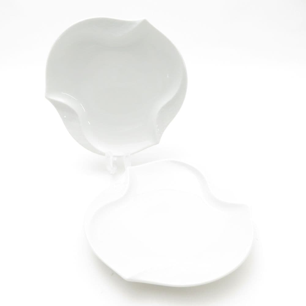 美品 MEISSEN マイセン 波の戯れ ホワイト 小皿 2枚 ペア 12cmプレート SC8926C2 【中古】
