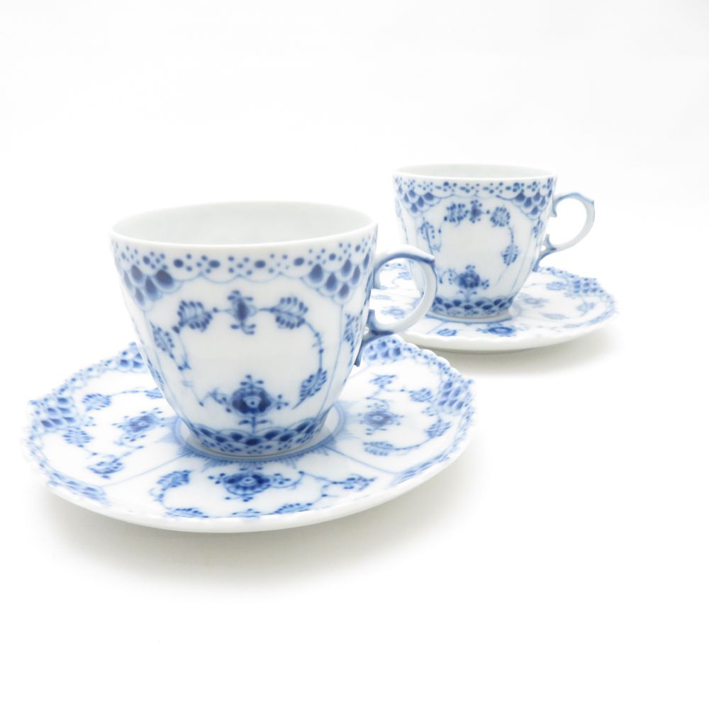 美品 ROYAL COPENHAGEN ロイヤルコペンハーゲン ブルーフルーテッドフルレース デミタスカップ＆ソーサー 2客 ペア エスプレッソ モカ テーブルウェア SU13168C2 【中古】