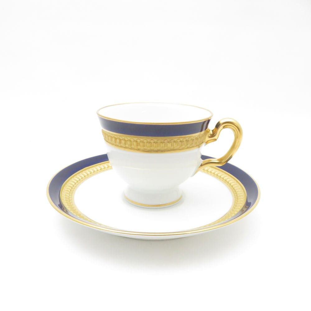 未使用 OKURA 大倉陶園 ロイヤルブルークラウン 瑠璃エンボス デミタスカップ＆ソーサー モカ エスプレッソ 金彩 SM4656A3 【中古】