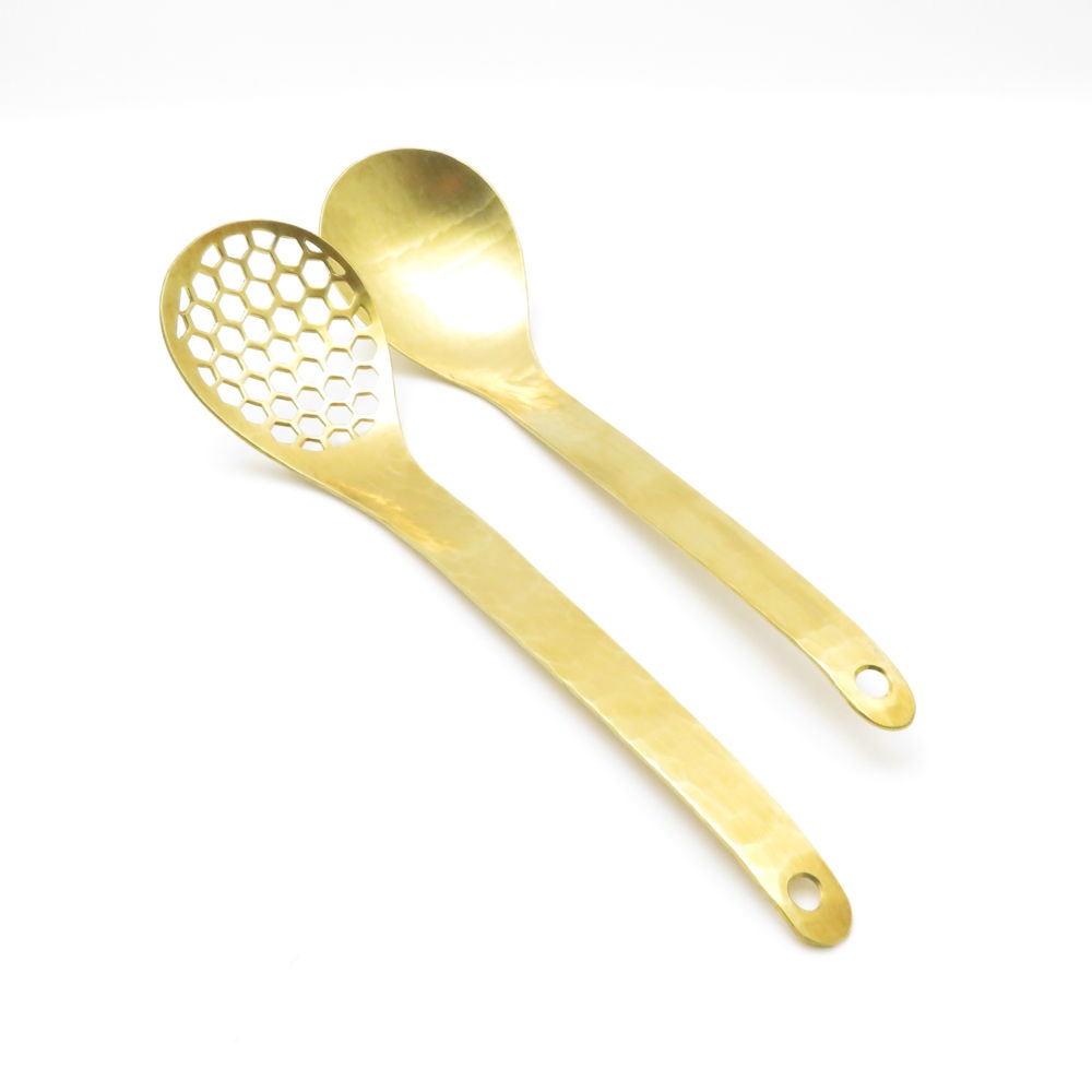 美品 Aritsugu 京都 有次 チリレンゲ 2点 穴あき・穴なしセット 亀甲型 真鍮製 SC9259F2 【中古】