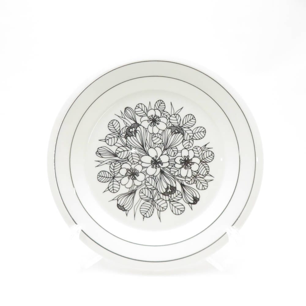 美品 ARABIA アラビア Krokus クロッカス 中皿 1枚 17cmプレート 旧刻印 モノトーン SC9341D1 【中古】