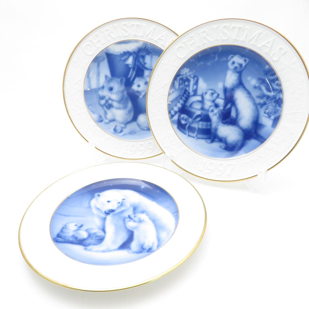未使用 OKURA 大倉陶園 1995/1997/1999年 クリスマスプレート 3枚 セット 飾皿 絵皿 壁掛け SC9418C2 【中古】