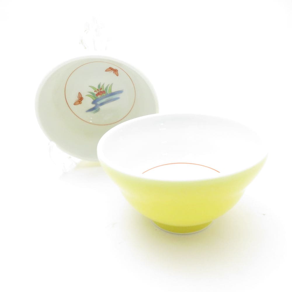 美品 Fukagawa Seiji 深川製磁 黄地楽恵模様 仙茶碗 2点 ペア カップ 有田焼 SY13428D2 【中古】