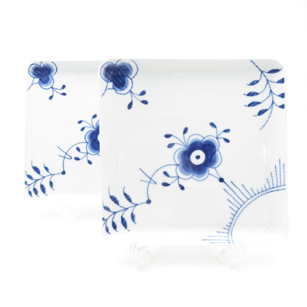 美品 ROYAL COPENHAGEN ロイヤルコペンハーゲン ブルーフルーテッドメガ 720 スクエアディッシュ 2枚 ペア 20cmプレート 皿 テーブルウェア SU13325C1 【中古】