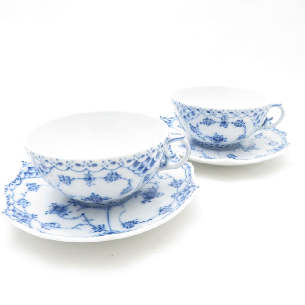 未使用 ROYAL COPENHAGEN ロイヤルコペンハーゲン ブルーフルーテッドフルレース ティーカップ＆ソーサー 2客 ペア デンマーク製 SC9564E2 【中古】