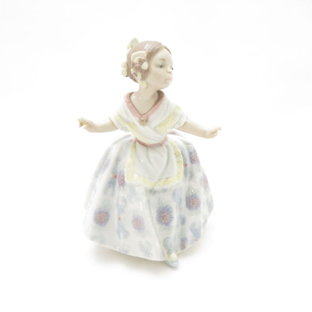 LLADRO リヤドロ 5375 テレシータ フィギュリン 陶器人形 置物 踊る少女 テレサ 女の子 SC9722D1 【中古】