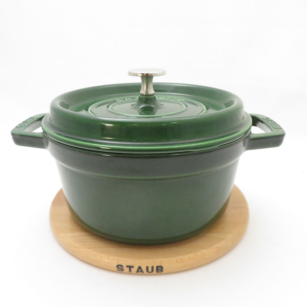 美品 STAUB ストウブ ピコココットラウンド 両手鍋 20cm バジル緑 料理 キッチン 調理 鍋敷き SU13425Z 【中古】