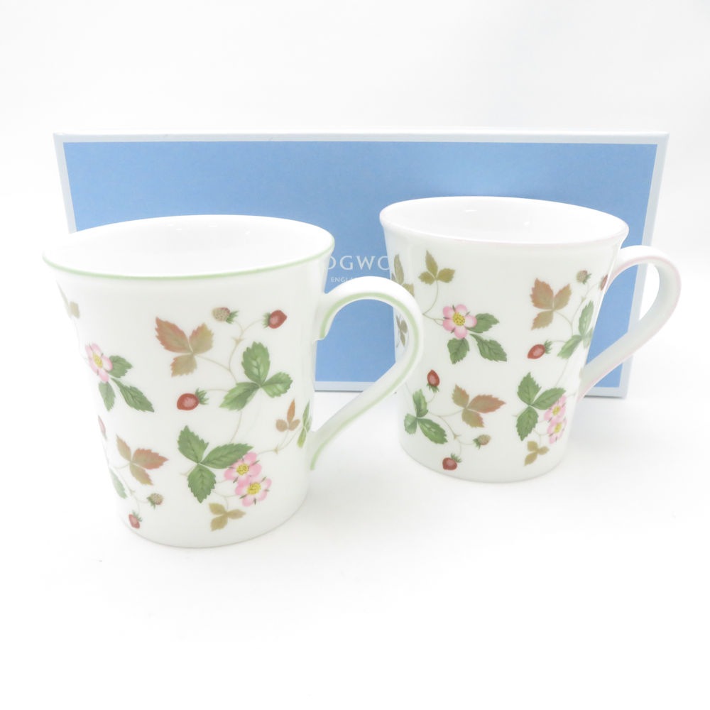 未使用 WEDGWOOD ウェッジウッド ワイルドストロベリー カジュアル マグカップ 2点 陶器 セット コップ ピンク/グリーン SC9710C2 【中古】
