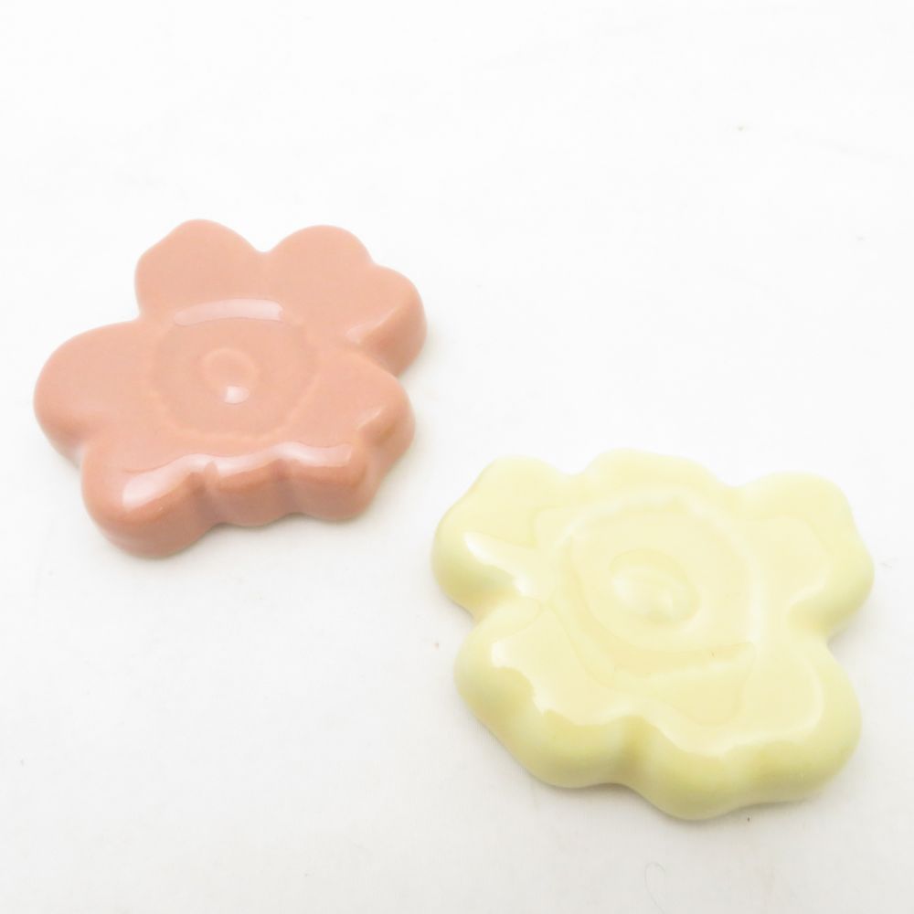 美品 marimekko マリメッコ UNIKKO ウニッコ チョップスティックホルダー 箸置き 2点 イエロー ブラウン 北欧 フィンランド SY13532V1 【中古】