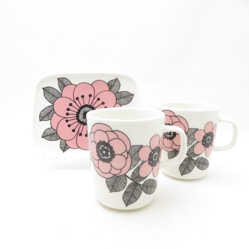 美品 marimekko マリメッコ ケスティト マグカップ スクエアプレート 3点 セット ティー コーヒー 皿 トレイ 北欧 SU13470H2 【中古】