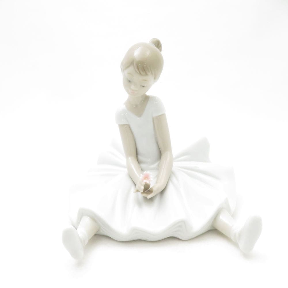 美品 NAO ナオ 1456 夢見るバレリーナ フィギュリン 陶器人形 置物 女の子 SC9899G2 【中古】