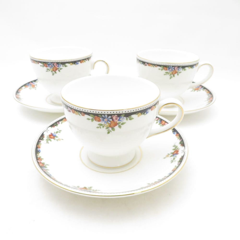 美品 WEDGWOOD ウェッジウッド オズボーン ティーカップ＆ソーサー 3客 セット リー SY13643U2 【中古】