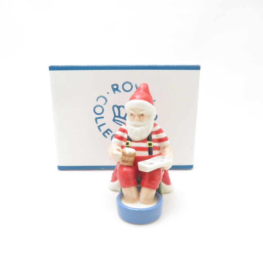 美品 ROYAL COPENHAGEN ロイヤルコペンハーゲン 2014年 アニュアルサンタ フィギュリン 置物 人形 クリスマス 1249847 オブジェ SC10113H2 【中古】
