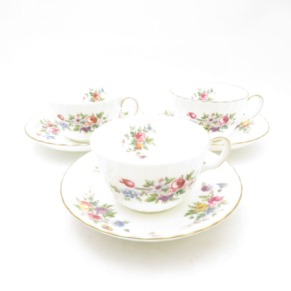 MINTON ミントン MARLOW マーロウ ティーカップ＆ソーサー 3客 セット 花柄 廃盤 SC10089L1 【中古】