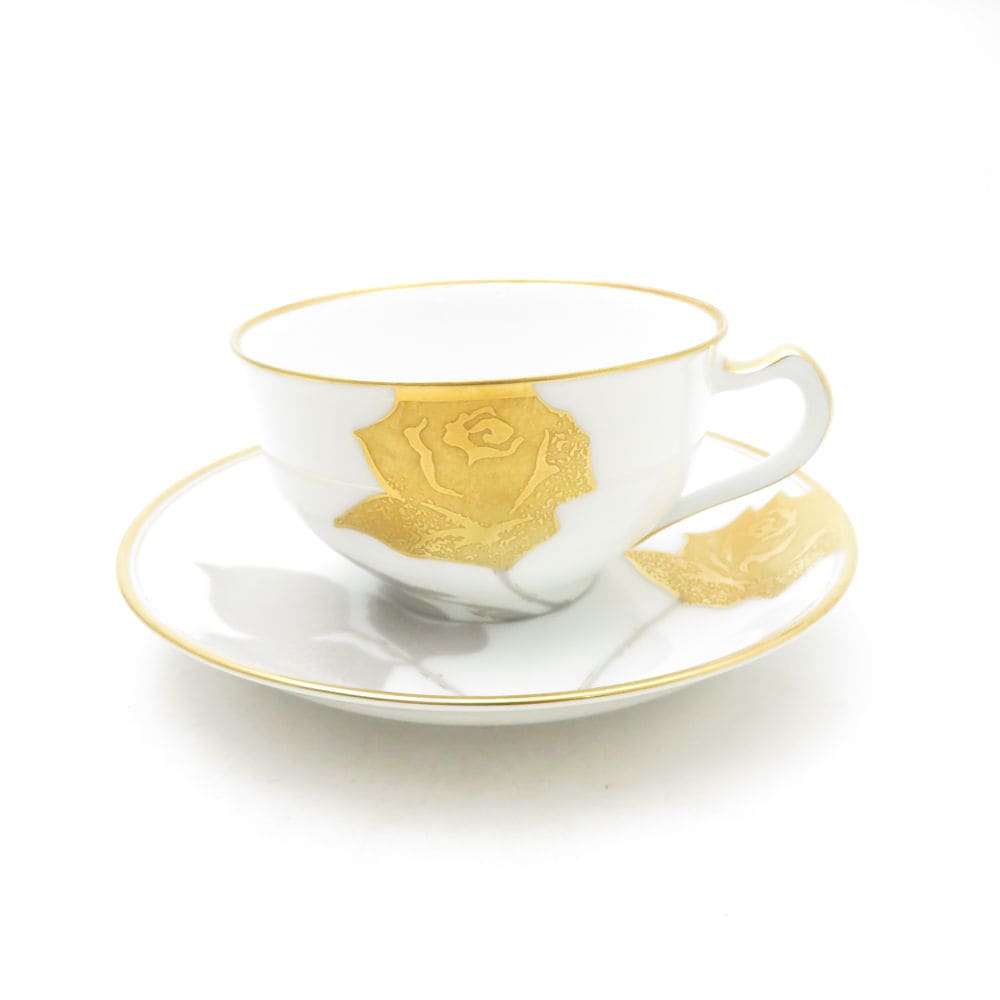 美品 OKURA 大倉陶園 金蝕バラ カップ＆ソーサー ティー・コーヒー兼用 薔薇 ローズ 金彩 SC10835A3 【中古】