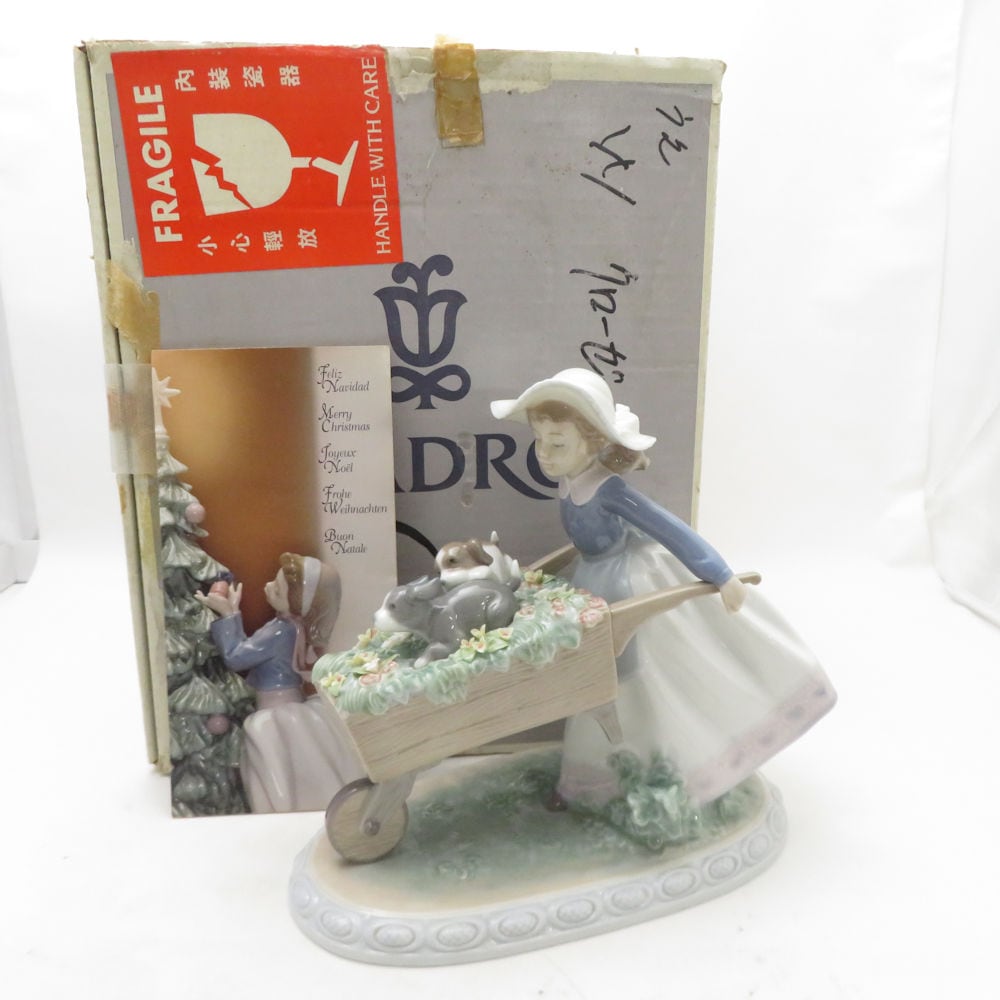 美品 LLADRO リヤドロ 5460 乗せてあげる フィギュリン 置物 陶器人形 子犬 少女 SD190Z 【中古】