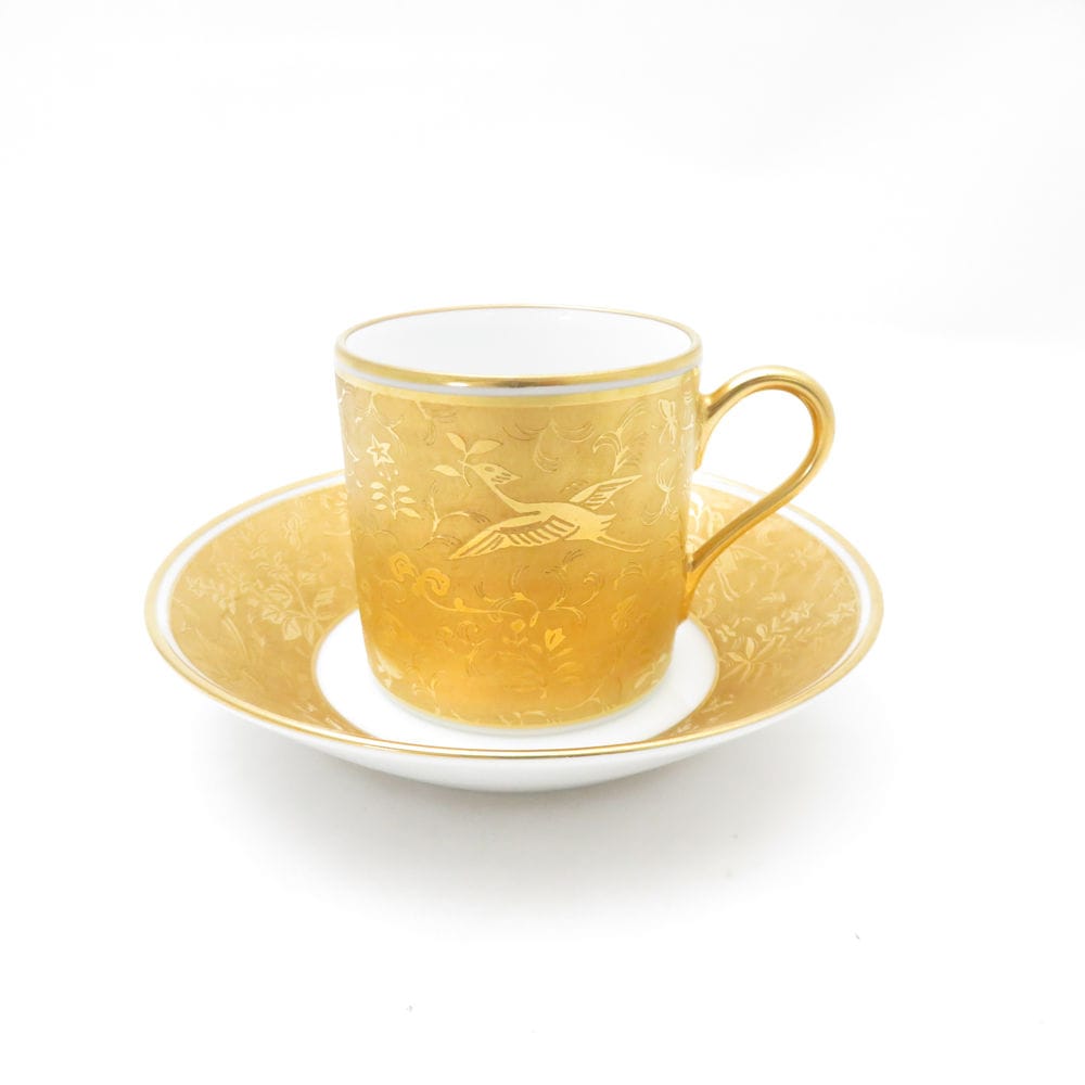 美品 OKURA 大倉陶園 奈良の都 金蝕 デミタスカップ＆ソーサー 鹿 シカ 金彩 珈琲 コーヒー SU13598U2 【中古】