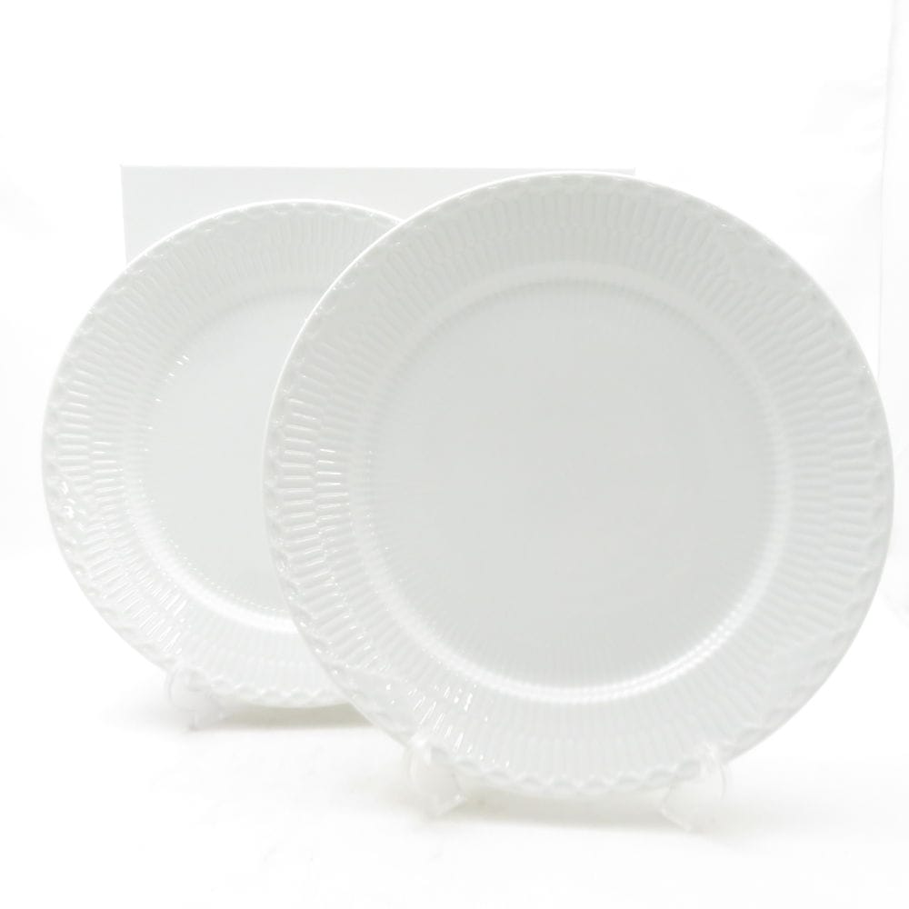 美品 ROYAL COPENHAGEN ロイヤルコペンハーゲン ホワイトフルーテッドハーフレース 大皿 2枚 ペア 27cmプレート ディナー SC10860S1 【中古】