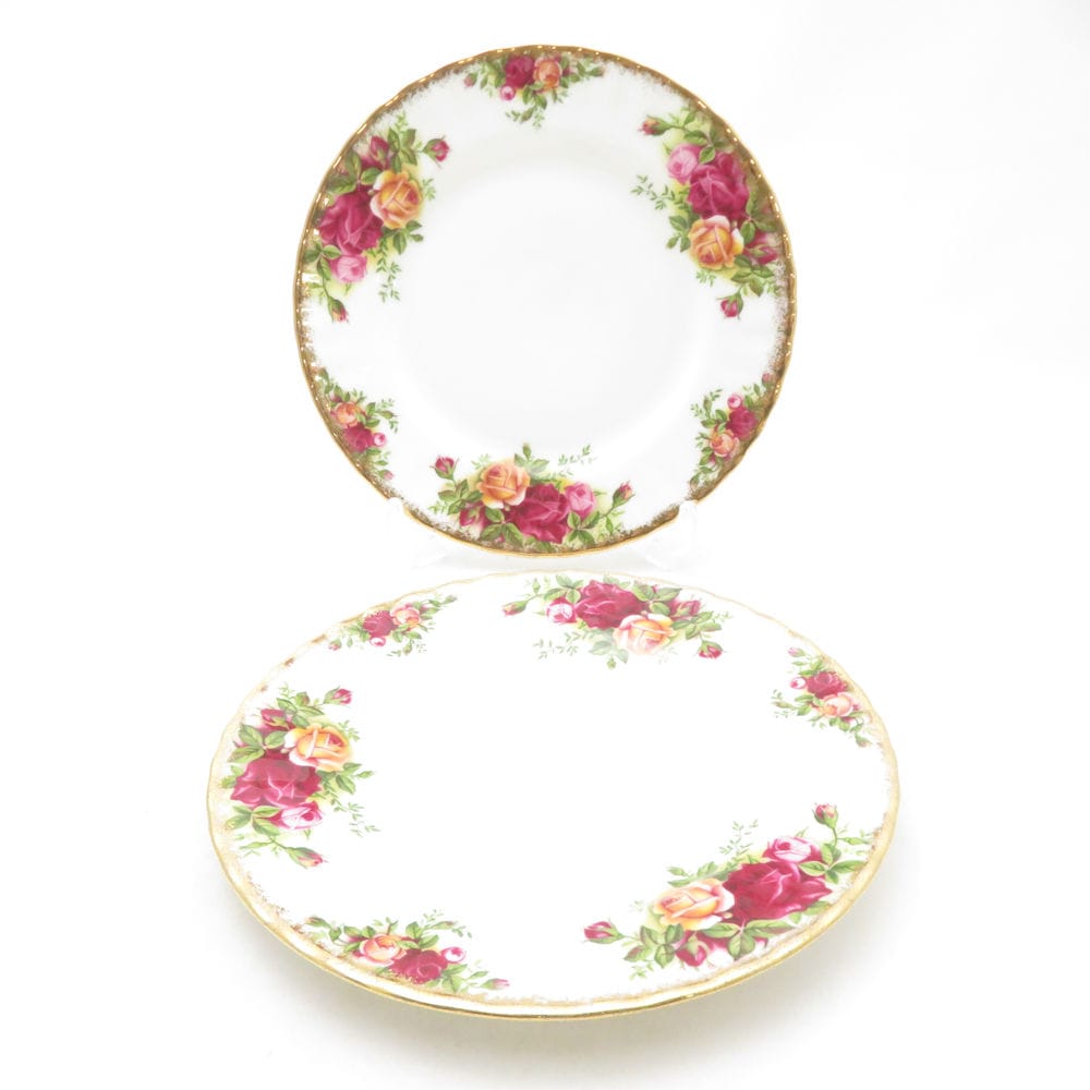 美品 ROYAL ALBERT ロイヤルアルバート オールドカントリーローズ 中皿 2枚 ペア 18cmプレート ケーキ デザート 英国 SU13985K2 【中古】