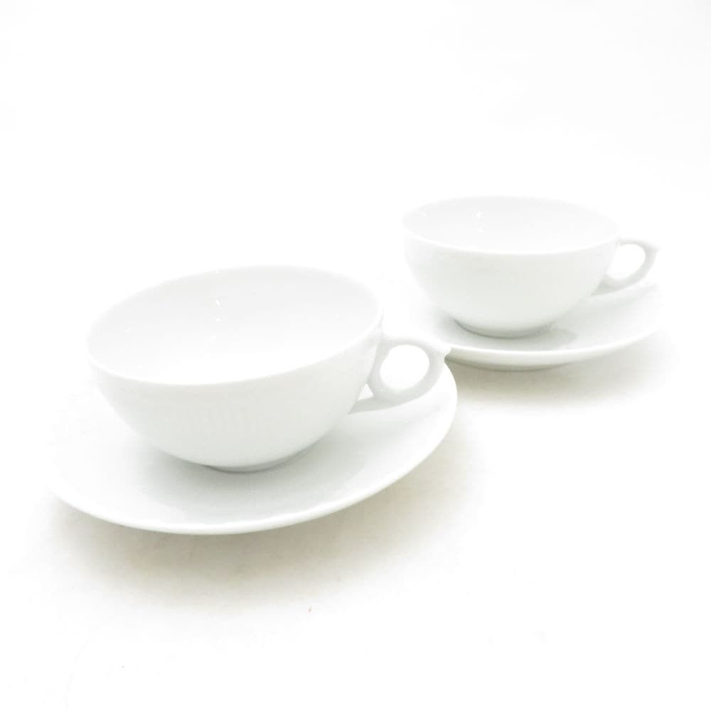 美品 ROYAL COPENHAGEN ロイヤルコペンハーゲン ホワイトフルーテッドハーフレース ティーカップ＆ソーサー 2客 ペア デンマーク製 SC10647J1 【中古】