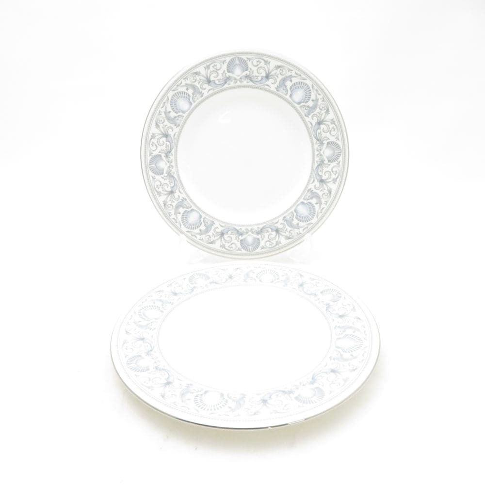 WEDGWOOD ウェッジウッド ドルフィンホワイト 中皿 2枚 ペア 17cmプレート 旧刻印 黒壺 デザート SC11002U1 【中古】