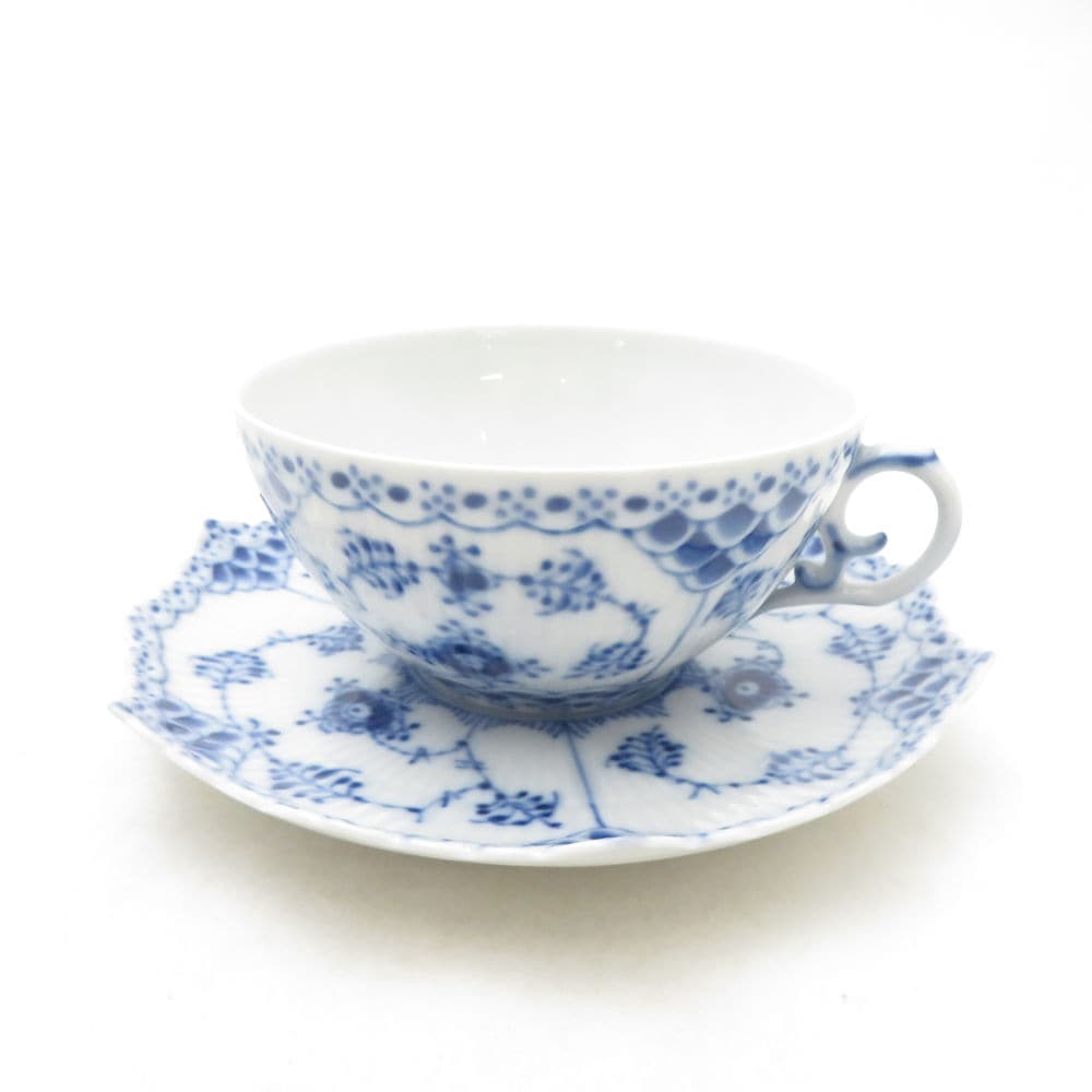 ROYAL COPENHAGEN ロイヤルコペンハーゲン ブルーフルーテッドフルレース ティーカップ＆ソーサー 1客 デンマーク製 SC10784B1 【中古】