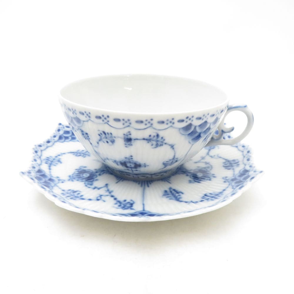 ROYAL COPENHAGEN ロイヤルコペンハーゲン ブルーフルーテッドフルレース ティーカップ＆ソーサー 1客 デンマーク製 SC10785B1 【中古】