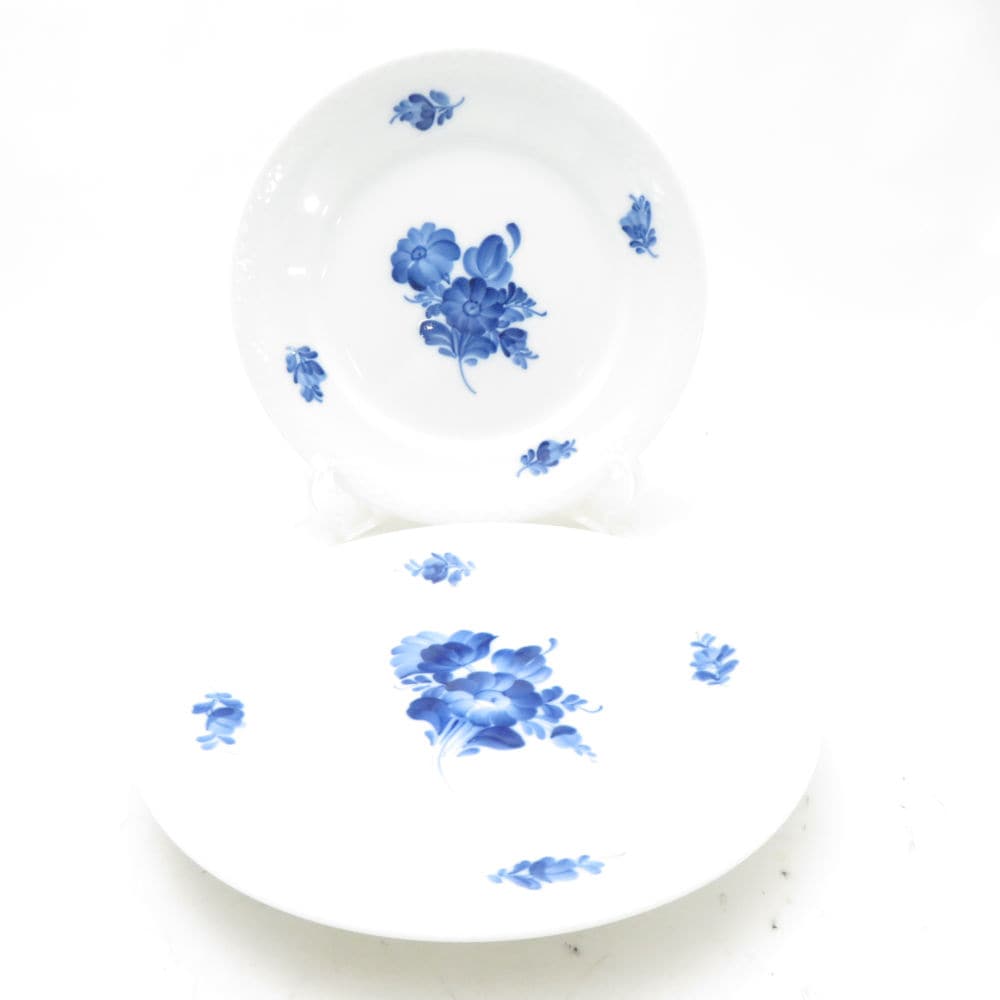 美品 ROYAL COPENHAGEN ロイヤルコペンハーゲン ブルーフラワープレイン 中皿 2枚 ペア 19cmプレート 花 青 SC10934X1 【中古】