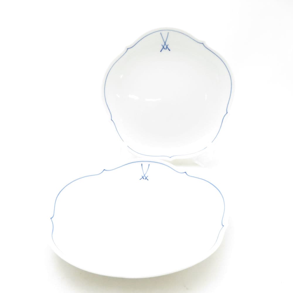 未使用 MEISSEN マイセン ホワイトマイセン（VIP）双剣マーク 23501 中皿 2枚 ペア 18cmプレート デザート 白磁 高級 SU13900V2 【中古】