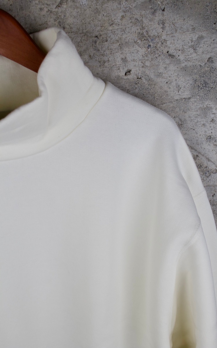 extra long cotton brushed mockneck Sweat(off white)