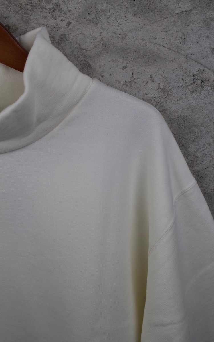 extra long cotton brushed mockneck Sweat(off white)