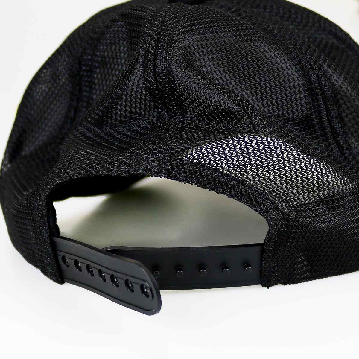 ENAMEL PATCH MESH CAP