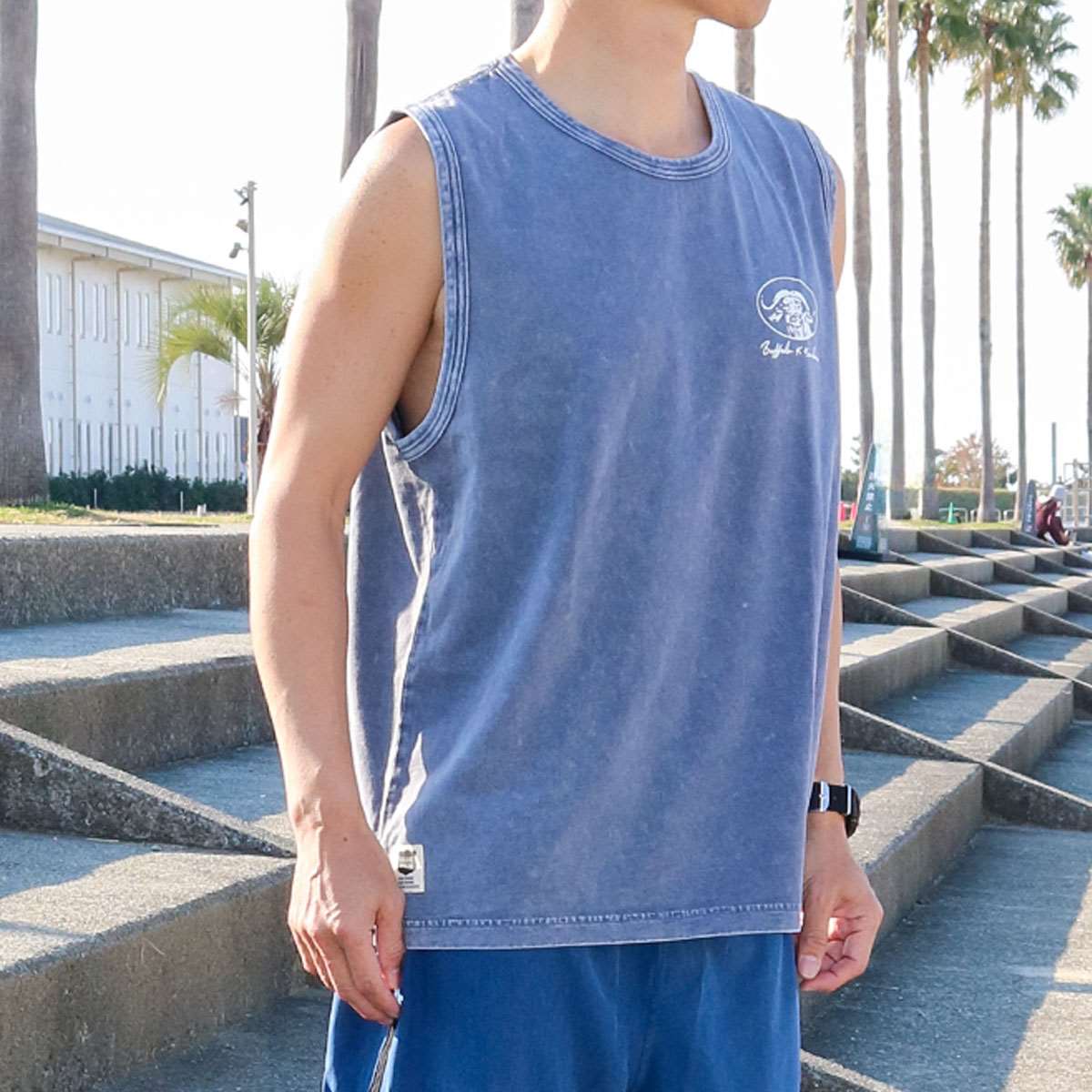 BUFFALO PIGMENT SLEEVELESS