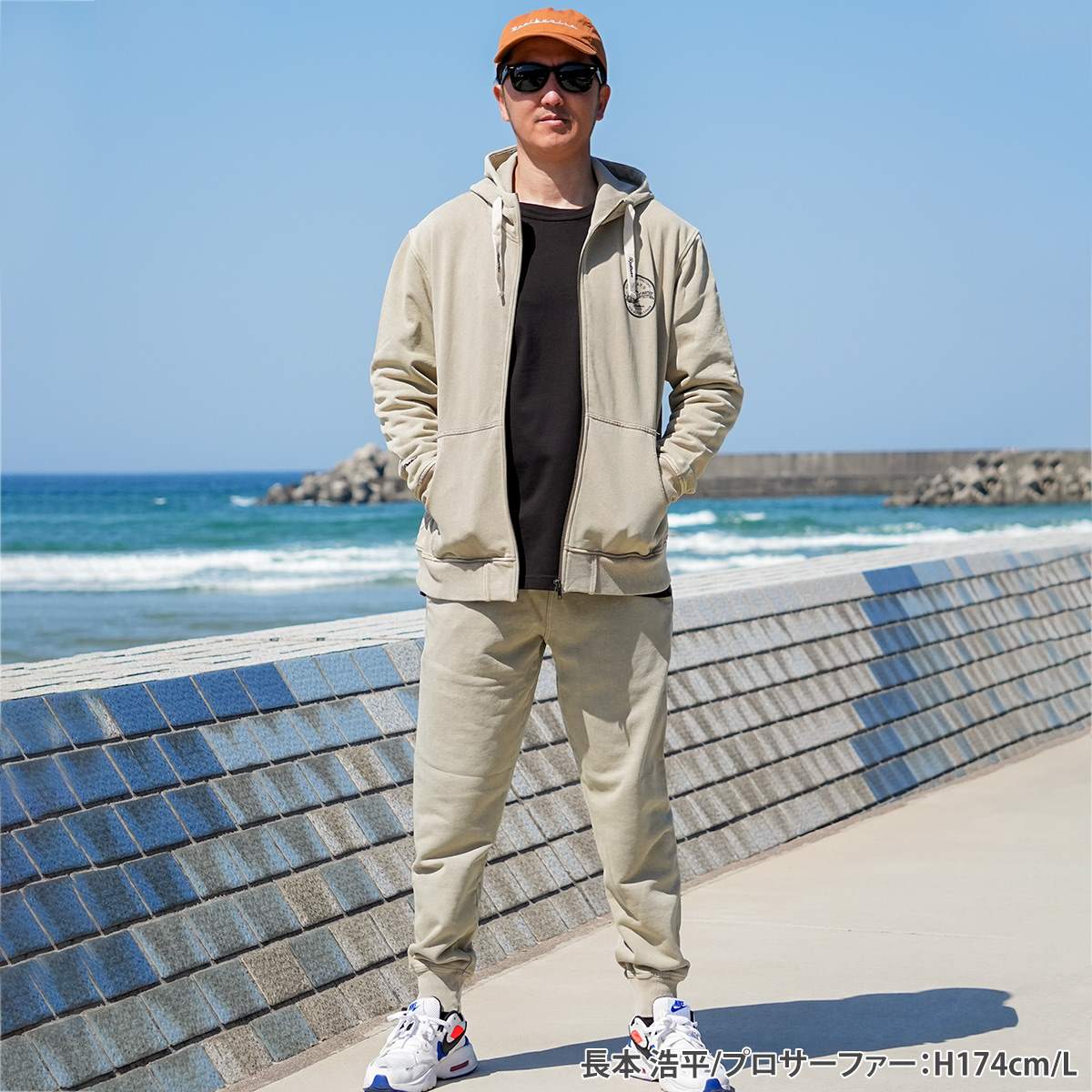 R MARK PIGMENT ZIP PARKA