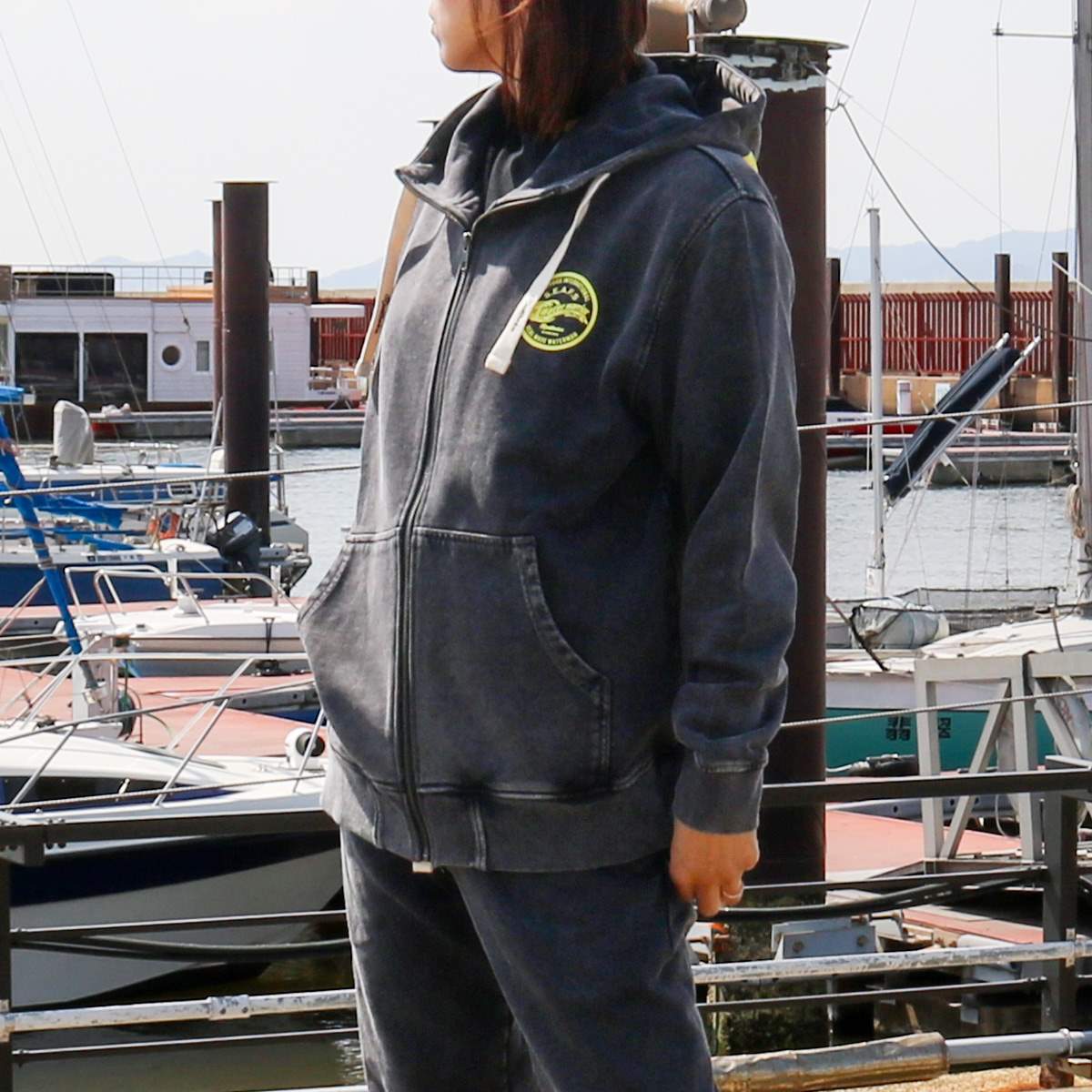 R MARK PIGMENT ZIP PARKA