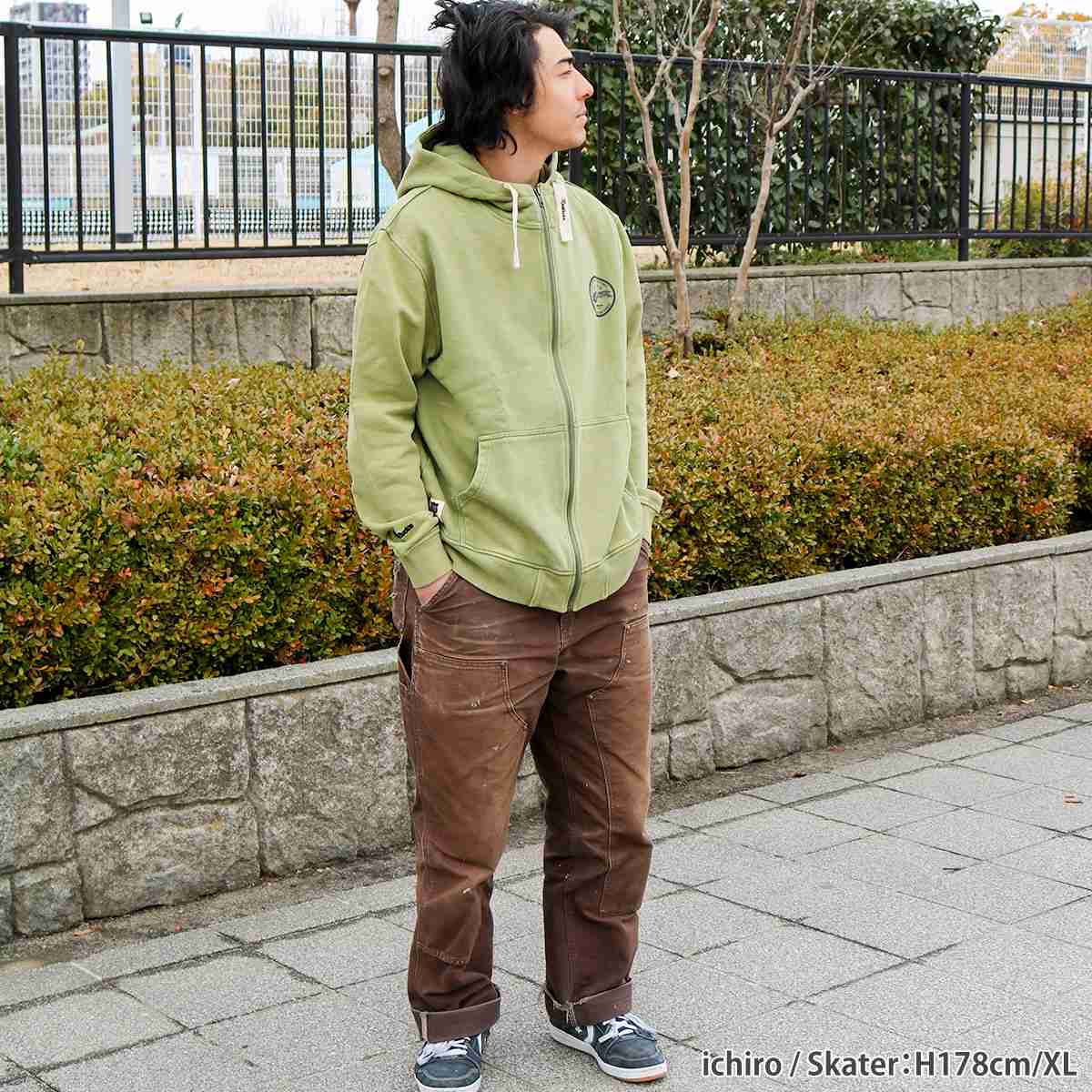 R MARK PIGMENT ZIP PARKA