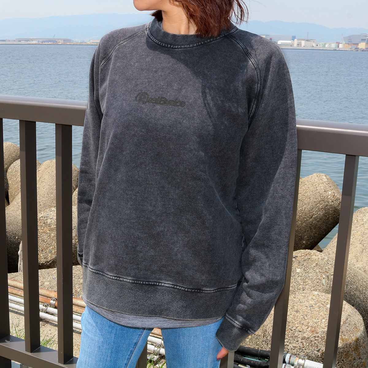 ARMY BEAR PIGMENT CREW SWEAT